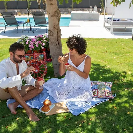 Beb Elsa Garden Charme & Luxury Villa * Fontane Bianche