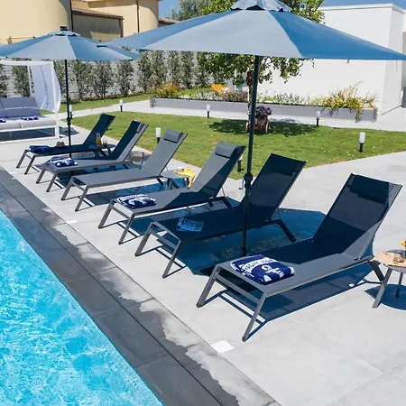 Beb Elsa Garden Charme & Luxury Villa Frühstückspension Fontane Bianche