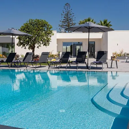 Beb Elsa Garden Charme & Luxury Villa Frühstückspension Fontane Bianche