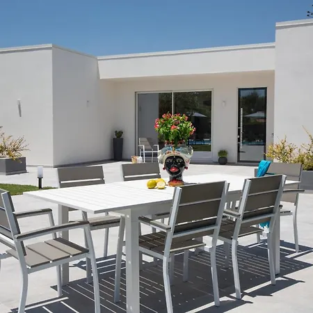 Frühstückspension Beb Elsa Garden Charme & Luxury Villa Fontane Bianche