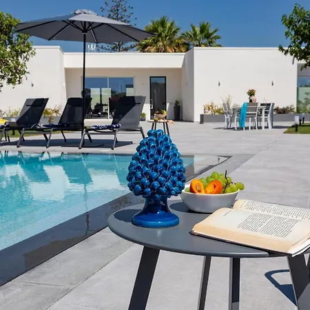 Beb Elsa Garden Charme & Luxury Villa Fontane Bianche